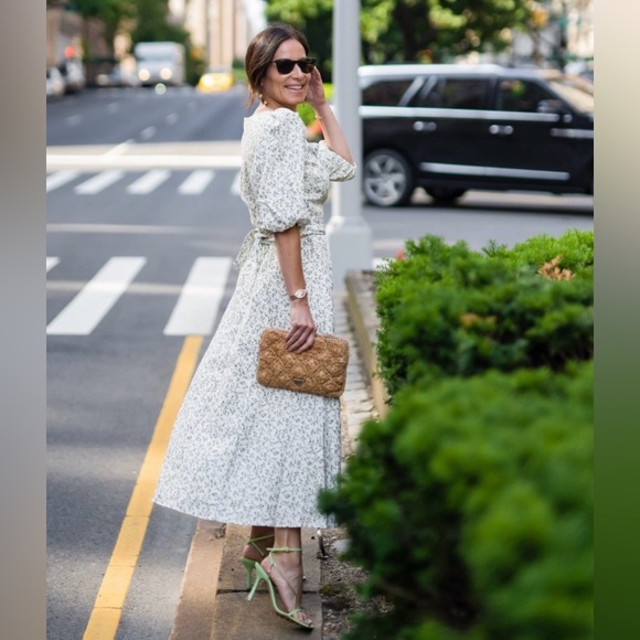 Reformation Mint Linen Dress - Picture 15 of 17